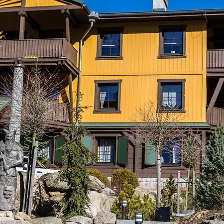 Dolina Wikingow Oye 04 Apartment *